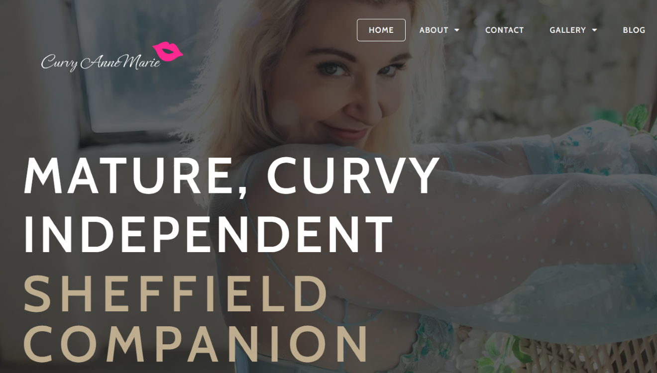 Curvy AnneMarie Screen